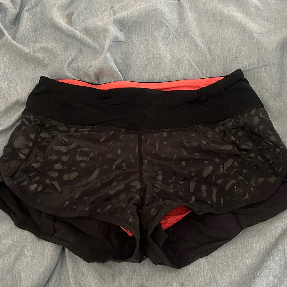 Lululemon Speed Up shorts size 4